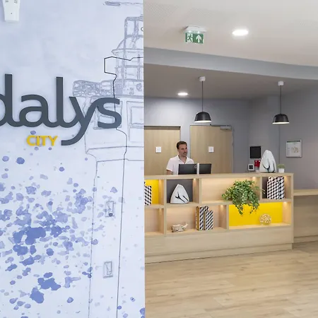 Aparthotel Odalys - Centre 4*